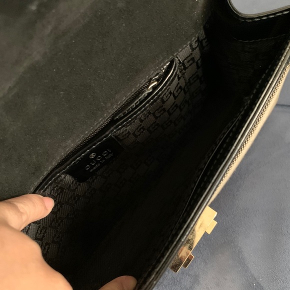 Gucci Handbag - Picture 11 of 14